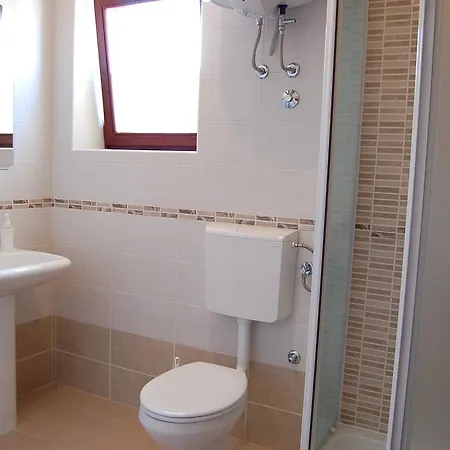 Brusicad By El-pi Tours * 반타치치