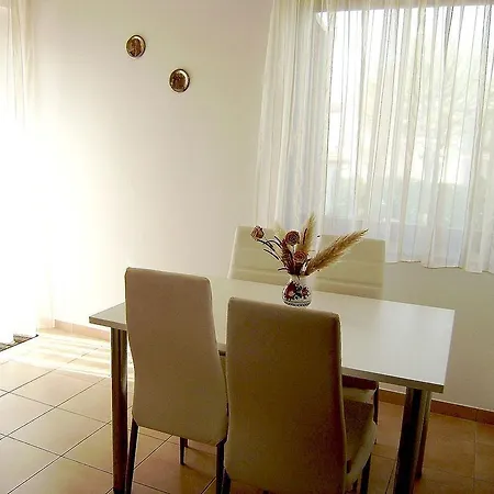 Brusicad By El-pi Tours Apartment