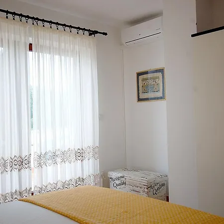 Brusicad By El-pi Tours 반타치치